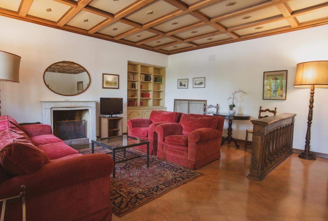 Casale Barbi Villa Velletri Exteriör bild